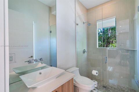 House in Fort Lauderdale, Florida 4 bedrooms, 283.91 sq.m. № 1891888 - photo 13