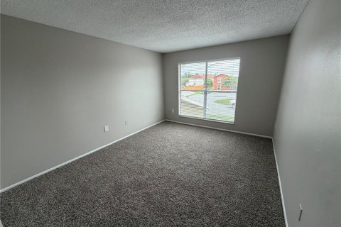 Townhouse in Orlando, Florida 2 bedrooms, 95.6 sq.m. № 2280382 - photo 9