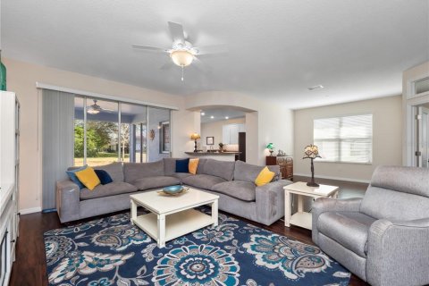 House in Leesburg, Florida 3 bedrooms, 215.35 sq.m. № 1520838 - photo 7