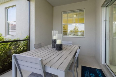 Casa en venta en Clermont, Florida, 6 dormitorios, 245.54 m2 № 2384222 - foto 4