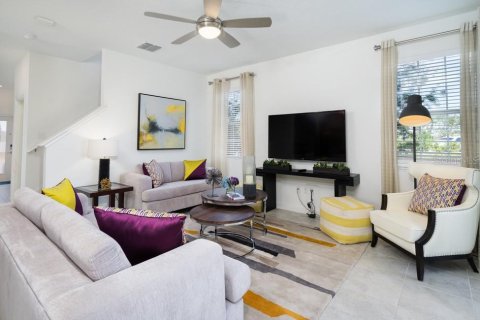 Casa en venta en Clermont, Florida, 6 dormitorios, 245.54 m2 № 2384222 - foto 7
