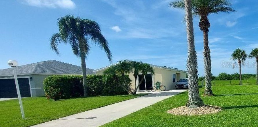 Casa en Okeechobee, Florida 2 dormitorios, 98.66 m2 № 1792024
