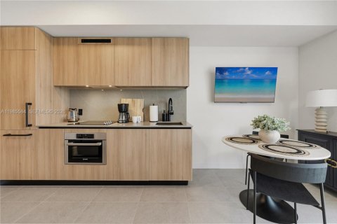 Снять в аренду кондоминиум в Майами, Флорида № 2058525 - фото 6