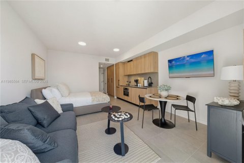 Снять в аренду кондоминиум в Майами, Флорида № 2058525 - фото 11