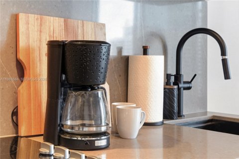 Снять в аренду кондоминиум в Майами, Флорида № 2058525 - фото 9