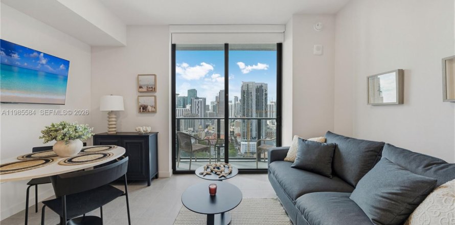 Студия в кондо в Майами, Флорида № 2058525