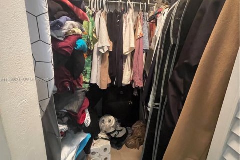 Condominio en venta en Davie, Florida, 2 dormitorios, 89.46 m2 № 1993704 - foto 14