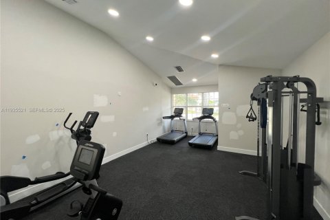 Condominio en venta en Davie, Florida, 2 dormitorios, 89.46 m2 № 1993704 - foto 16