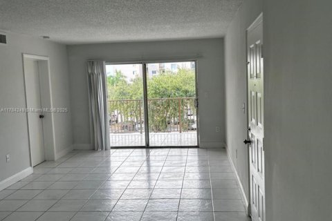 Copropriété à vendre à Miami, Floride: 4 chambres, 119.1 m2 № 1961271 - photo 6