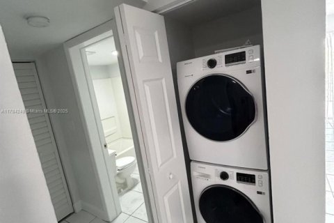 Copropriété à vendre à Miami, Floride: 4 chambres, 119.1 m2 № 1961271 - photo 19