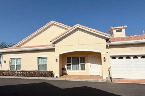 Condo in Tavares, Florida, 2 bedrooms  № 1657735 - photo 1