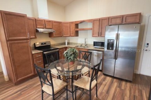 Condo in Tavares, Florida, 2 bedrooms  № 1657735 - photo 6