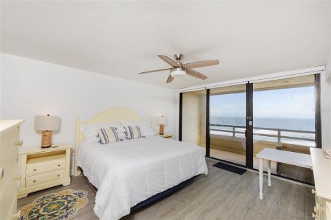 Condo in Daytona Beach Shores, Florida, 2 bedrooms  № 1513655 - photo 15