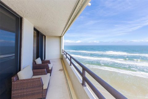 Condo in Daytona Beach Shores, Florida, 2 bedrooms  № 1513655 - photo 4