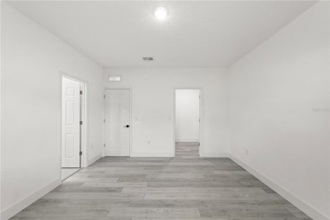 Villa ou maison à vendre à Clermont, Floride: 3 chambres, 131.27 m2 № 2330881 - photo 15