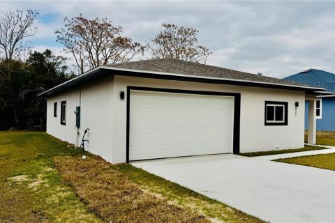 Villa ou maison à vendre à Clermont, Floride: 3 chambres, 131.27 m2 № 2330881 - photo 2