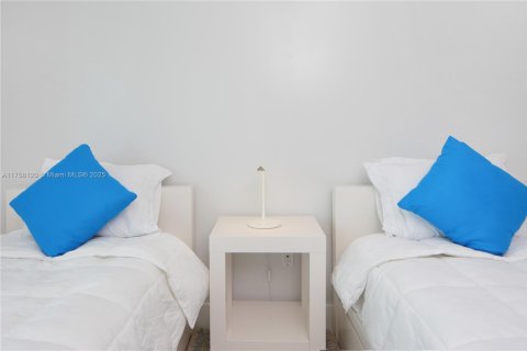 Condominio en alquiler en Miami Beach, Florida, 2 dormitorios, 87.51 m2 № 1962852 - foto 22