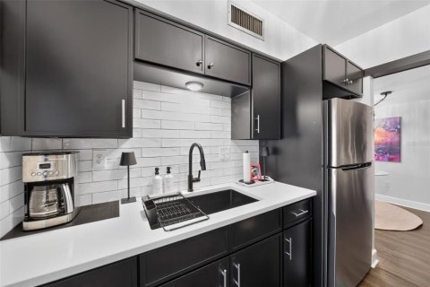 Copropriété à vendre à Maitland, Floride: 2 chambres, 75.81 m2 № 2266434 - photo 6