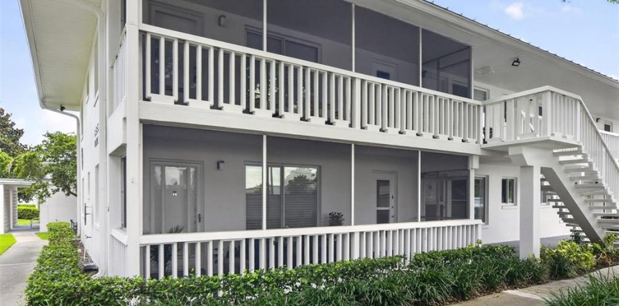 Condo à Maitland, Floride, 2 chambres  № 2266434