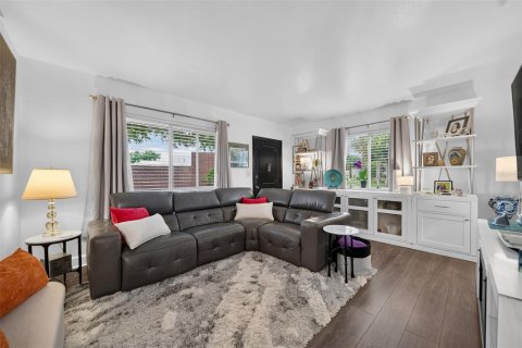 Copropriété à vendre à Maitland, Floride: 2 chambres, 75.81 m2 № 2266434 - photo 5