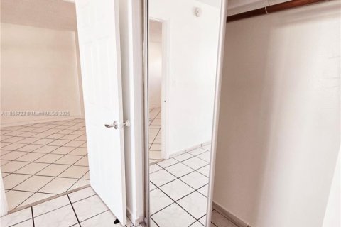 Copropriété à louer à Miami Beach, Floride: 1 chambre, 71.07 m2 № 1878829 - photo 30