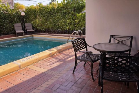 Copropriété à louer à Miami Beach, Floride: 1 chambre, 71.07 m2 № 1878829 - photo 10