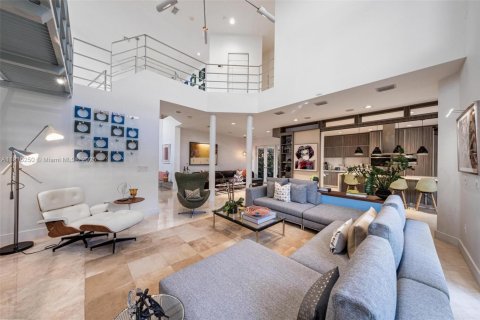 Casa en venta en Sunny Isles Beach, Florida, 6 dormitorios, 371.05 m2 № 1971063 - foto 20