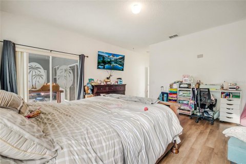 Casa en venta en Kissimmee, Florida, 4 dormitorios, 221.48 m2 № 2342559 - foto 8