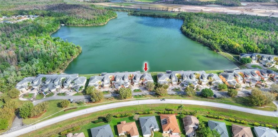 Condo à Lakeland, Floride, 3 chambres  № 2220946