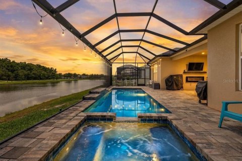 Villa ou maison à vendre à Wesley Chapel, Floride: 4 chambres, 271.27 m2 № 2212069 - photo 3