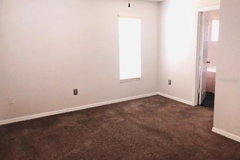 Townhouse in Tampa, Florida 3 bedrooms, 124.12 sq.m. № 1869781 - photo 17