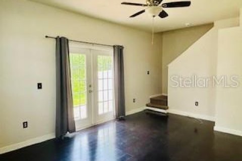 Townhouse in Tampa, Florida 3 bedrooms, 124.12 sq.m. № 1869781 - photo 8