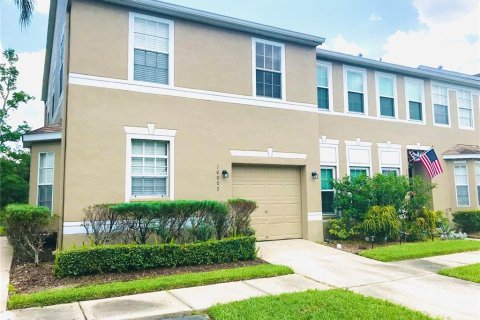 Townhouse in Tampa, Florida 3 bedrooms, 124.12 sq.m. № 1869781 - photo 2