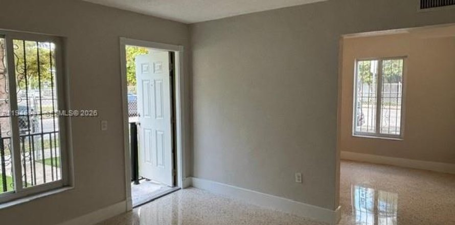 Appartement à Miami, Floride 1 chambre, 60.39 m2 № 2002172