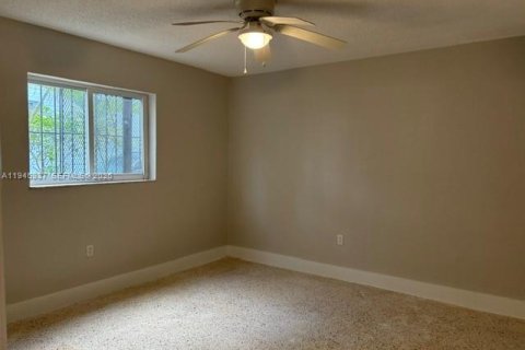 Appartement à louer à Miami, Floride: 1 chambre, 60.39 m2 № 2002172 - photo 4