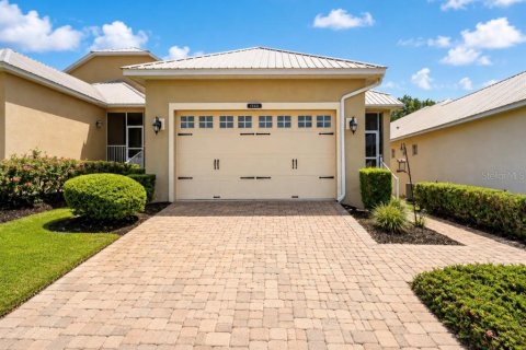 House in Tavares, Florida 3 bedrooms, 161.37 sq.m. № 2322349 - photo 18