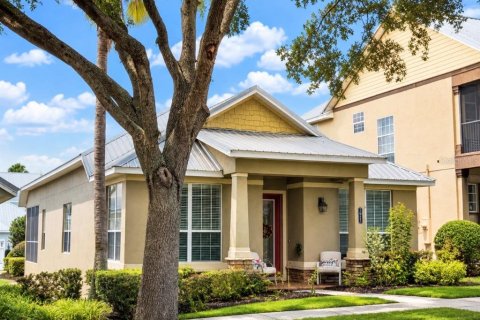 House in Tavares, Florida 3 bedrooms, 161.37 sq.m. № 2322349 - photo 2
