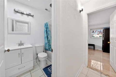 Casa en venta en Orlando, Florida, 4 dormitorios, 140.93 m2 № 2148564 - foto 14