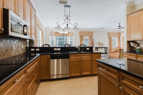 Casa en venta en Sarasota, Florida, 6 dormitorios, 341.32 m2 № 1907817 - foto 29