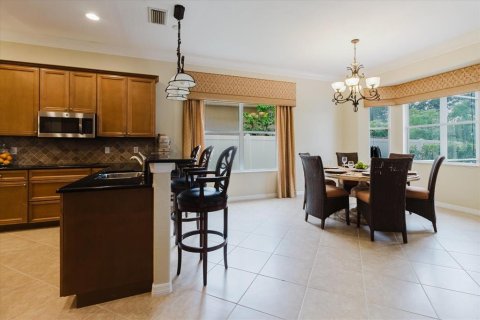 Casa en venta en Sarasota, Florida, 6 dormitorios, 341.32 m2 № 1907817 - foto 24