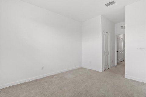 Touwnhouse à vendre à Bradenton, Floride: 3 chambres, 178.84 m2 № 2093286 - photo 16