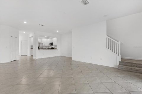 Touwnhouse à vendre à Bradenton, Floride: 3 chambres, 178.84 m2 № 2093286 - photo 14