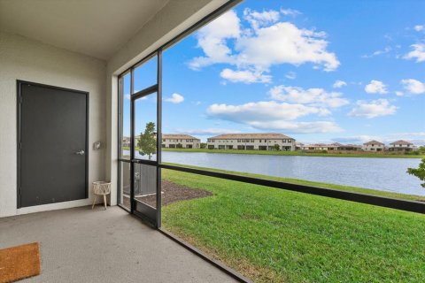 Touwnhouse à vendre à Bradenton, Floride: 3 chambres, 178.84 m2 № 2093286 - photo 8