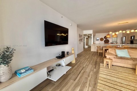 Copropriété à louer à Sunny Isles Beach, Floride: 2 chambres, 136.57 m2 № 2387137 - photo 11