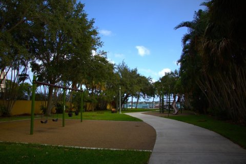 Villa ou maison à louer à West Palm Beach, Floride: 5 chambres, 238.94 m2 № 2173005 - photo 30