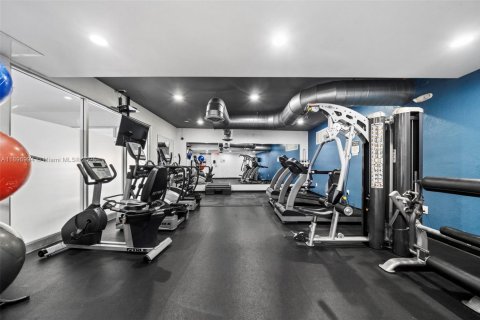 Copropriété à louer à Hallandale Beach, Floride: 2 chambres, 139.35 m2 № 1948424 - photo 29