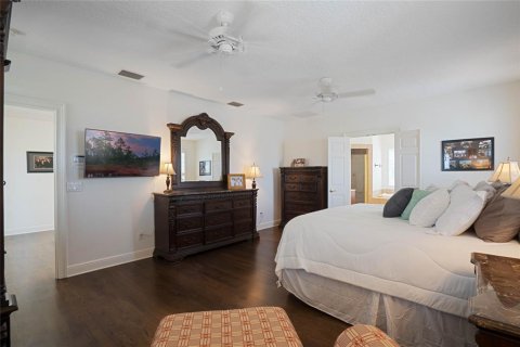 House in Winter Park, Florida 5 bedrooms, 434.41 sq.m. № 1546847 - photo 25
