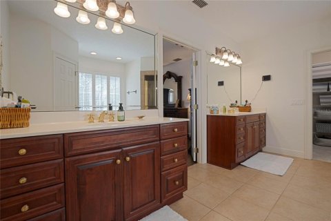 House in Winter Park, Florida 5 bedrooms, 434.41 sq.m. № 1546847 - photo 29