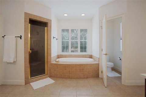 House in Winter Park, Florida 5 bedrooms, 434.41 sq.m. № 1546847 - photo 28