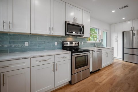 Villa ou maison à louer à Cocoa Beach, Floride: 2 chambres № 1996356 - photo 3